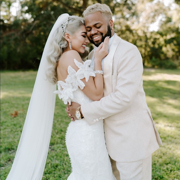 Pronovias Atelier Hechizo Dress - Picture 5 of 6